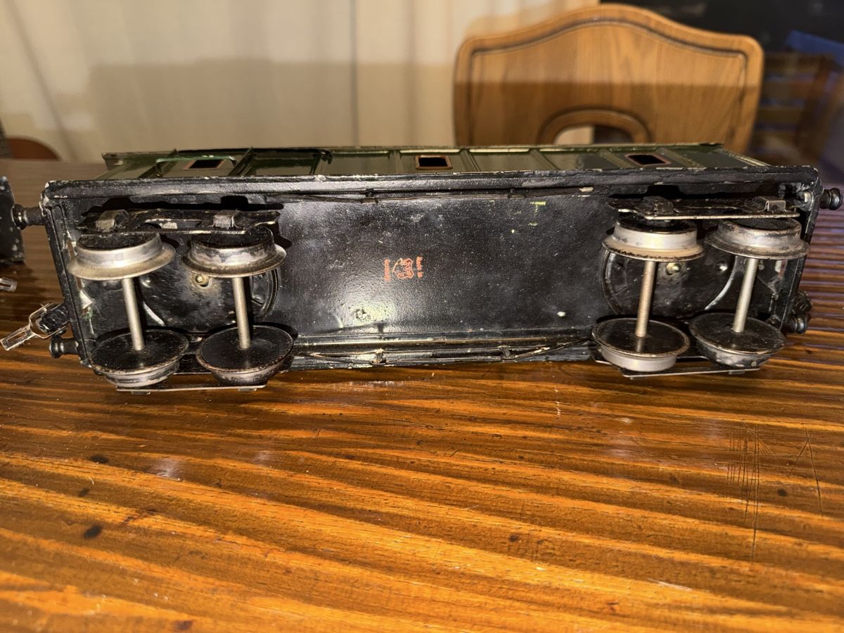 Märklin Modellini di ferrovie: Märklin E-Lok (restauriert) + franz. Packwagen PLH – Difettoso da Jona venduto da vallu_94 2