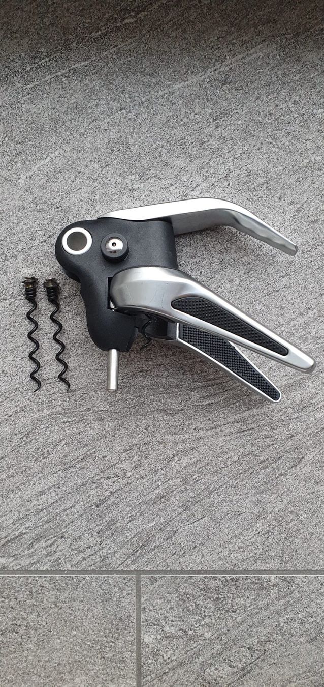 Apribottiglie & Tappi per chiusura: Korkenzieher/Screw pull – Usato da Rudolfstetten venduto da London70