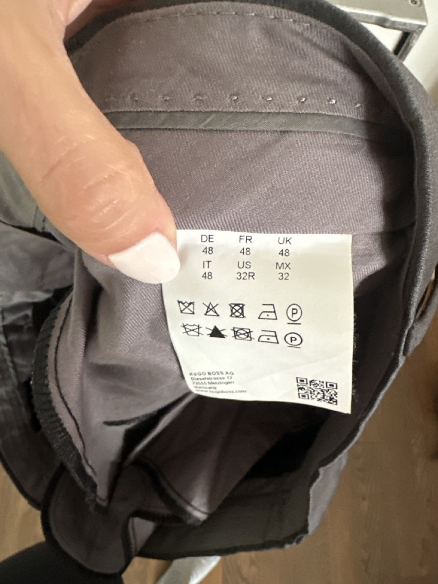 Hugo Boss Completi: BOSS ANZUG GRÖSSE 48 – Usato da Richterswil venduto da Ramar05 3