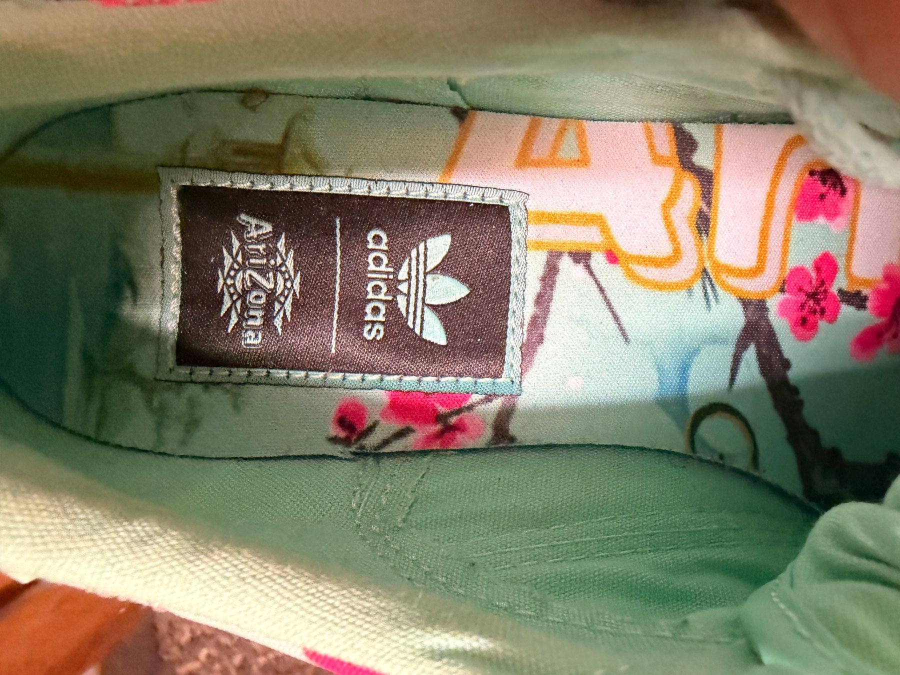 Adidas Schuhe für Mädchen: Adidas Arizona Sneaker 36 – Gebraucht aus Basel von Witmedia 4
