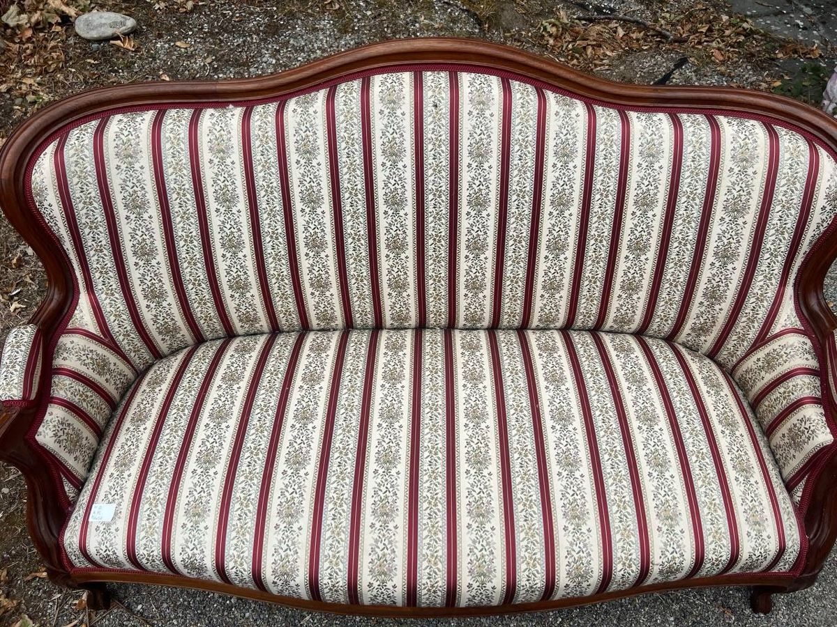 Sofas: Antikes Sofa (20) – D'occasion à Glattfelden par maa_qcj8 1