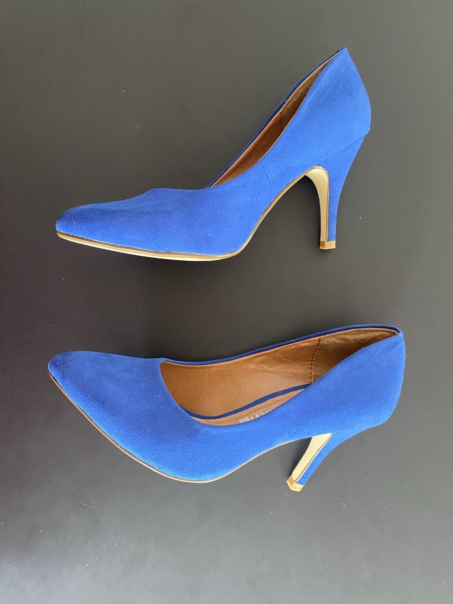 Scarpe da donna: Escarpin – Nuovo (secondo la descrizione) da Chézard-St-Martin venduto da monster2525 1