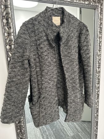 Beautiful Zara Knit Jacket grey/silver -S-M 