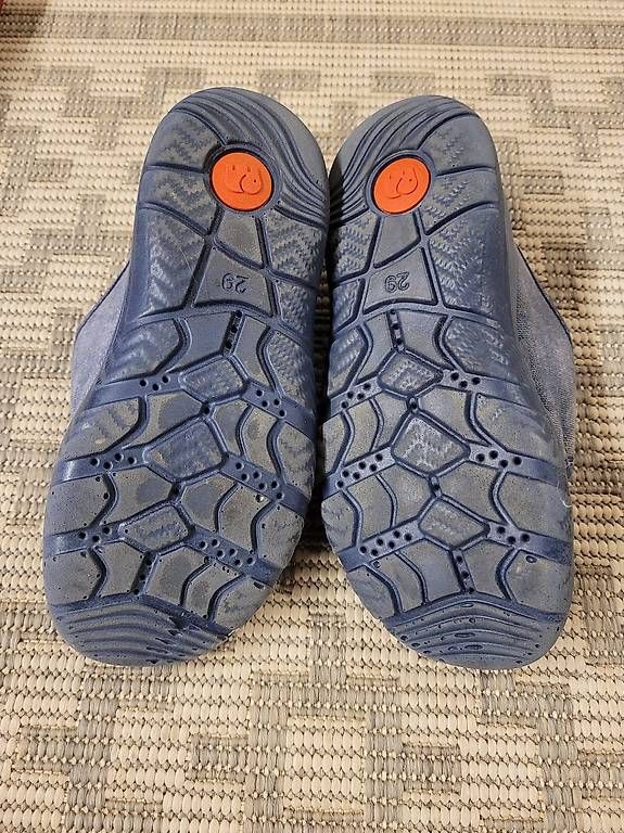 Elefanten Scarpe per ragazzi: Elephanten Finken/Hausschuhe, Gr.29 – Usato da Windisch venduto da roumetm 1