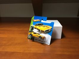 67‘ Pontiac Firebird 400 - 1/64 Hot Wheels 2012 HW Showroom