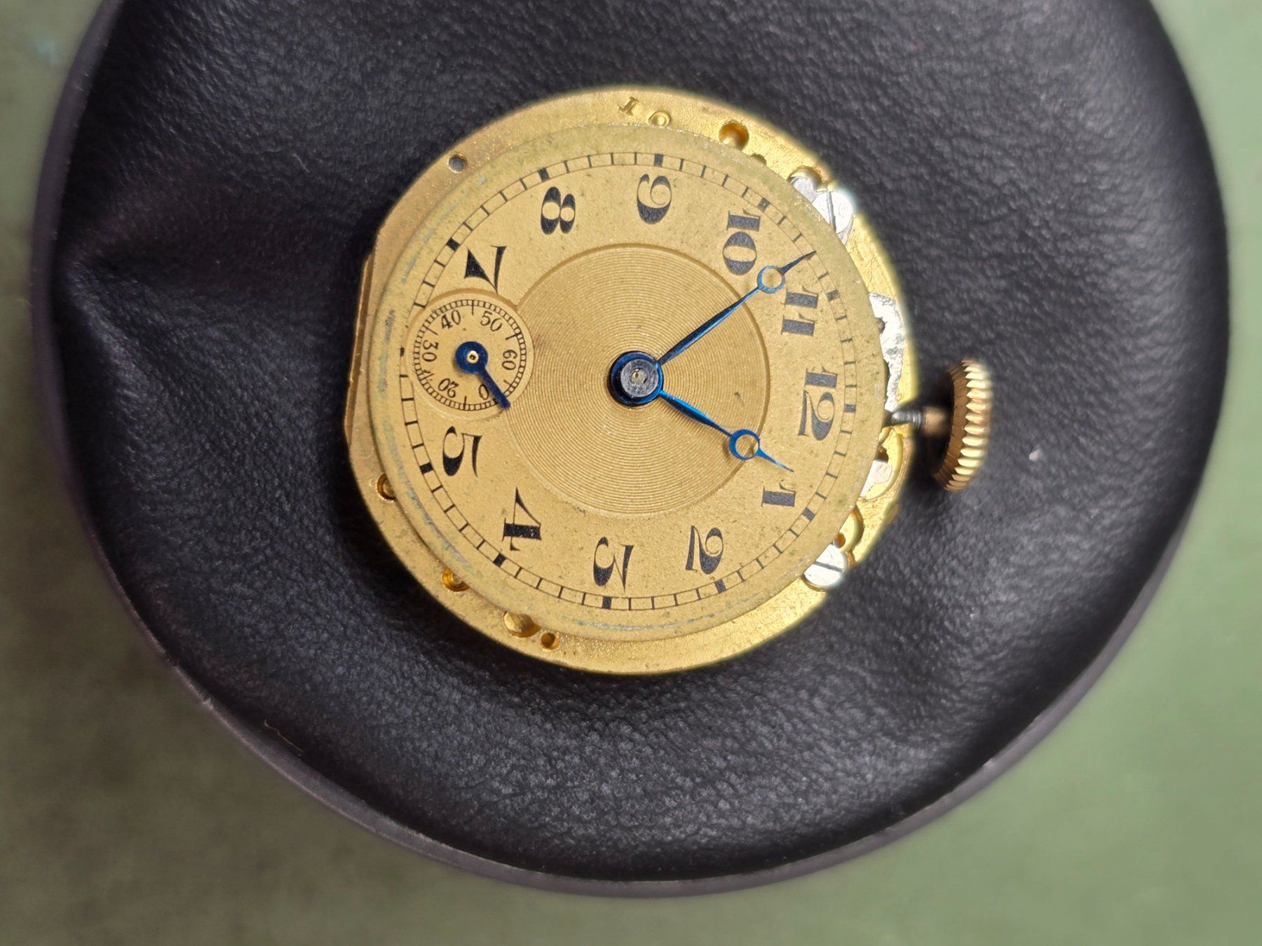 Montres: Mouvement inconnu – Défectueux à Tramelan par Nirdan 1