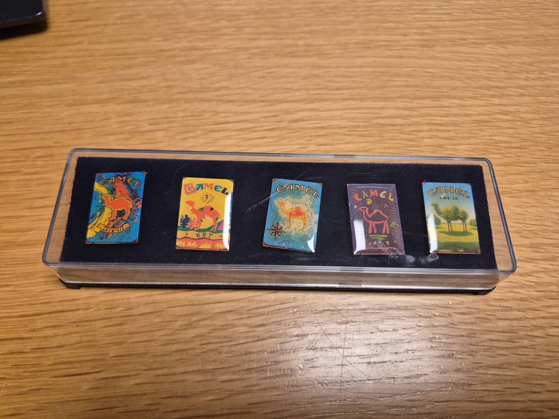 Camel Plaketten & Abzeichen: Pin Set Camel – Gebraucht aus Buttikon SZ von sefa02 2