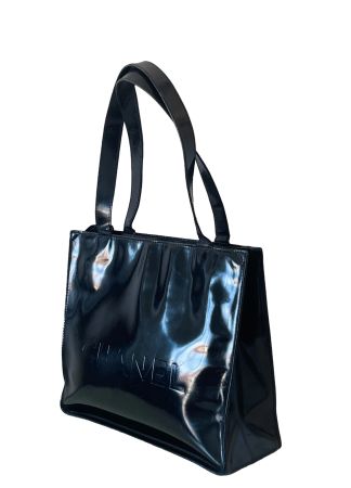 CHANEL Tote Bag cuir verni