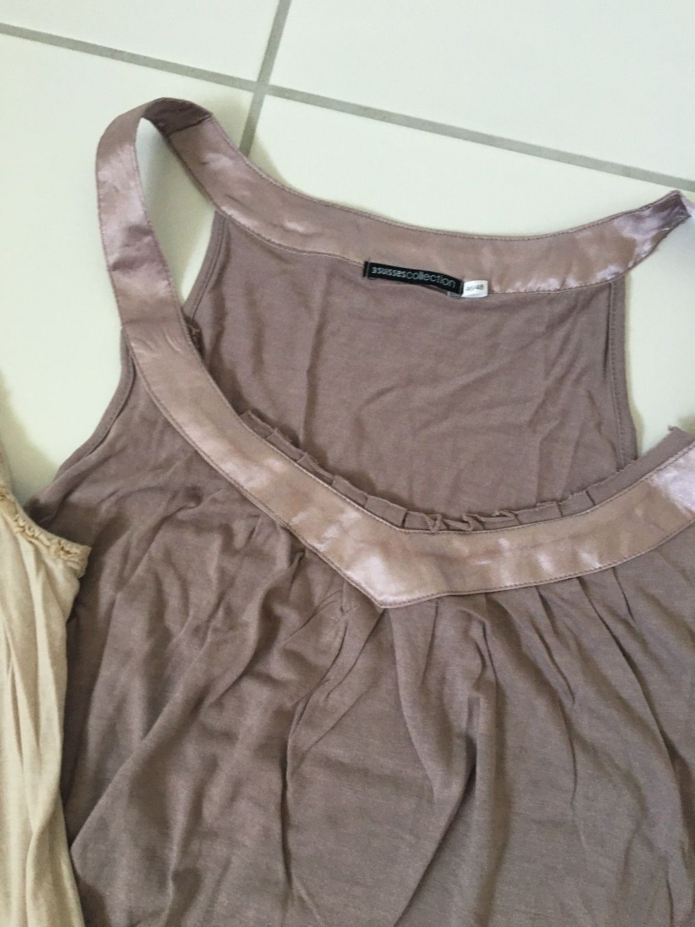 Top: 2 Thanktops  flieder und  beige – Usato da Siebnen venduto da Starlauf 2