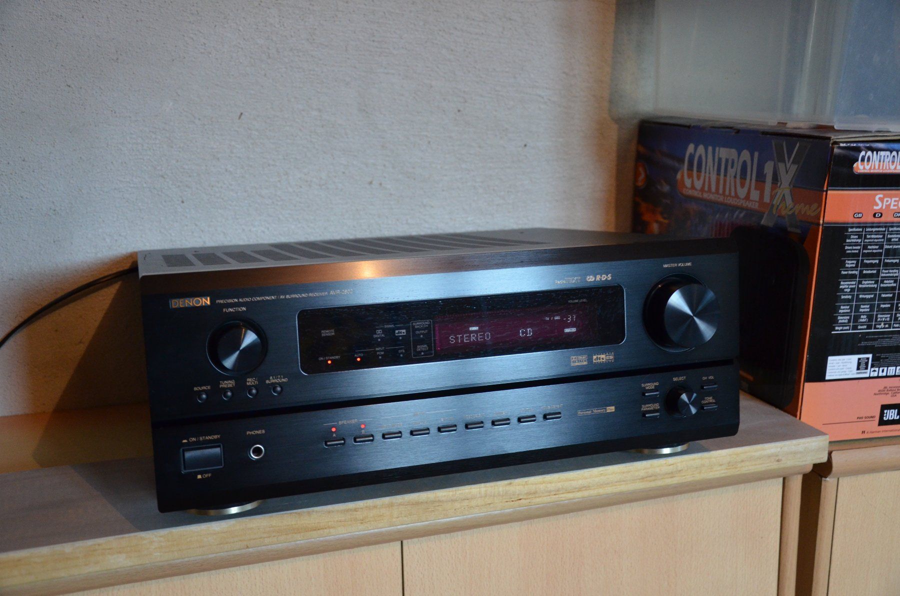 Denon Receiver: Denon AVR - 2802 / Suround Receiver – Gebraucht aus Kerns von Maertu1 1