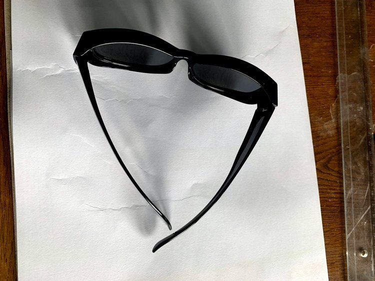 Brillen & Gläser: Sonnenbrille Cerjo. Super Qualität – Gebraucht aus Emmen von newcar4you 1