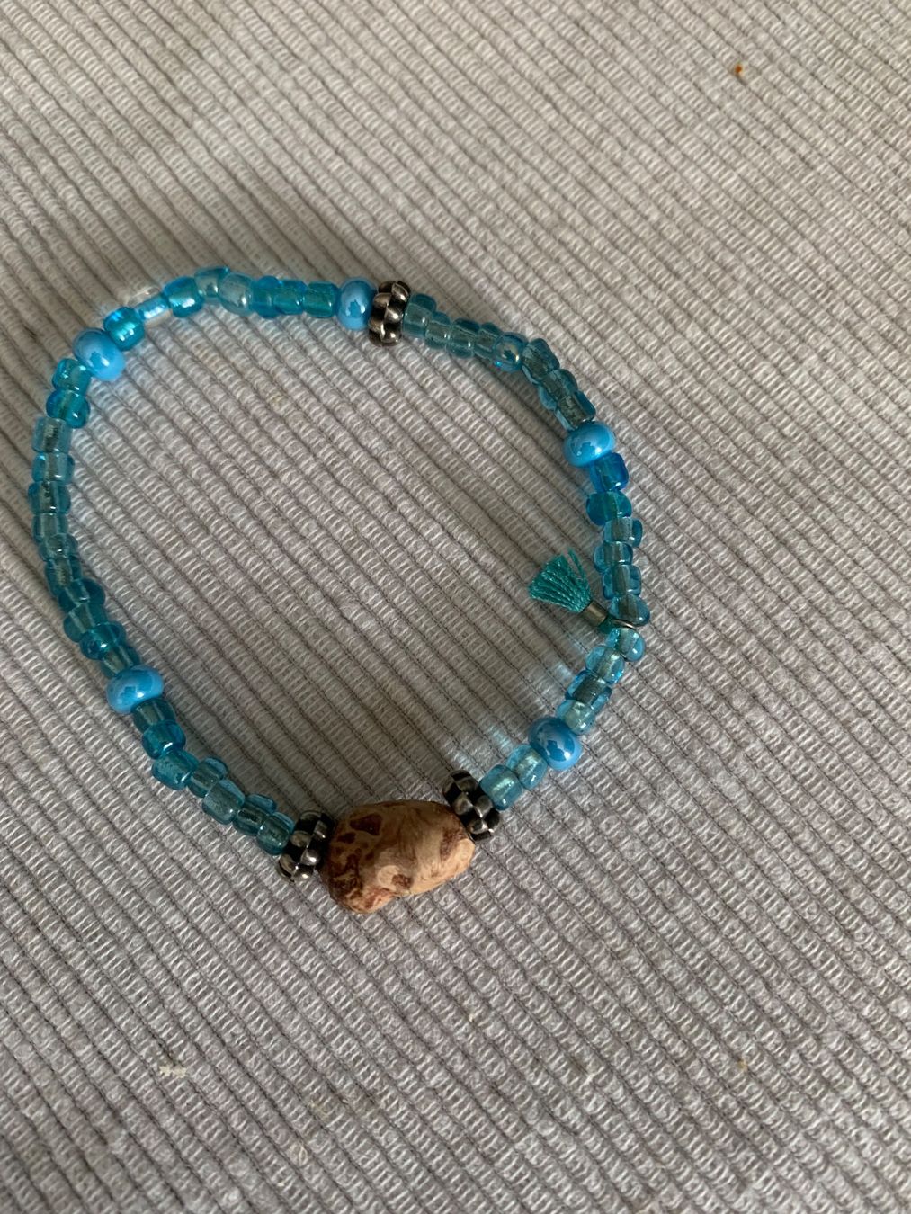 Bracciali & Braccialetti: Armkette mit einer Baumperle – Nuovo e nell'imballaggio originale da Rudolfstetten venduto da medium02
