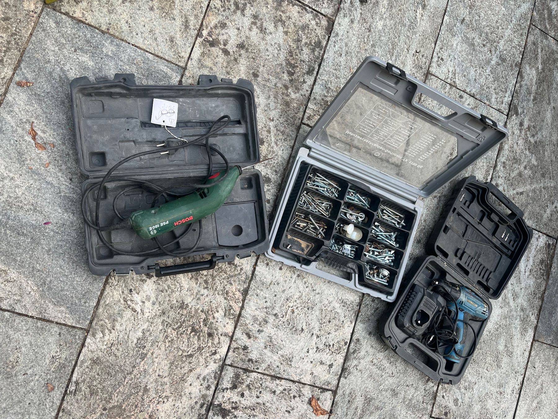 Tutti gli attrezzi: Werkzeuge mit Zubehör – Usato da Weisslingen venduto da Eniclote 1