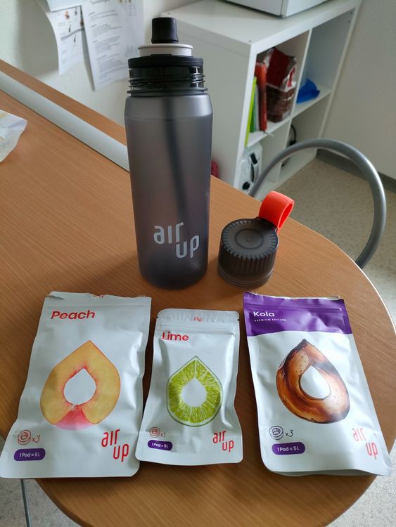 Air up Flasche mit verschiedenen Pods Kaufen auf Ricardo