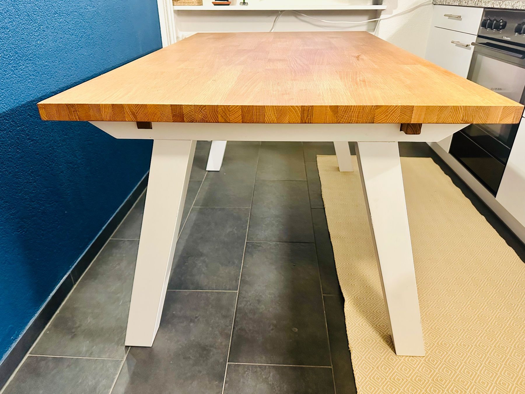 Tavoli: Moderner Holztisch, ausziehbar – Usato da Bern venduto da baunoo