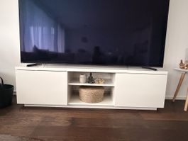 TV-Bank Byås IKEA, Hochglanz weiss