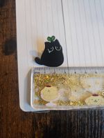 Weinende Katze Pin Badge Anstecker