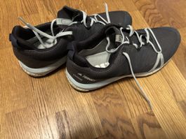 Adidas Trekkingschuhe, Grösse 44 2/3
