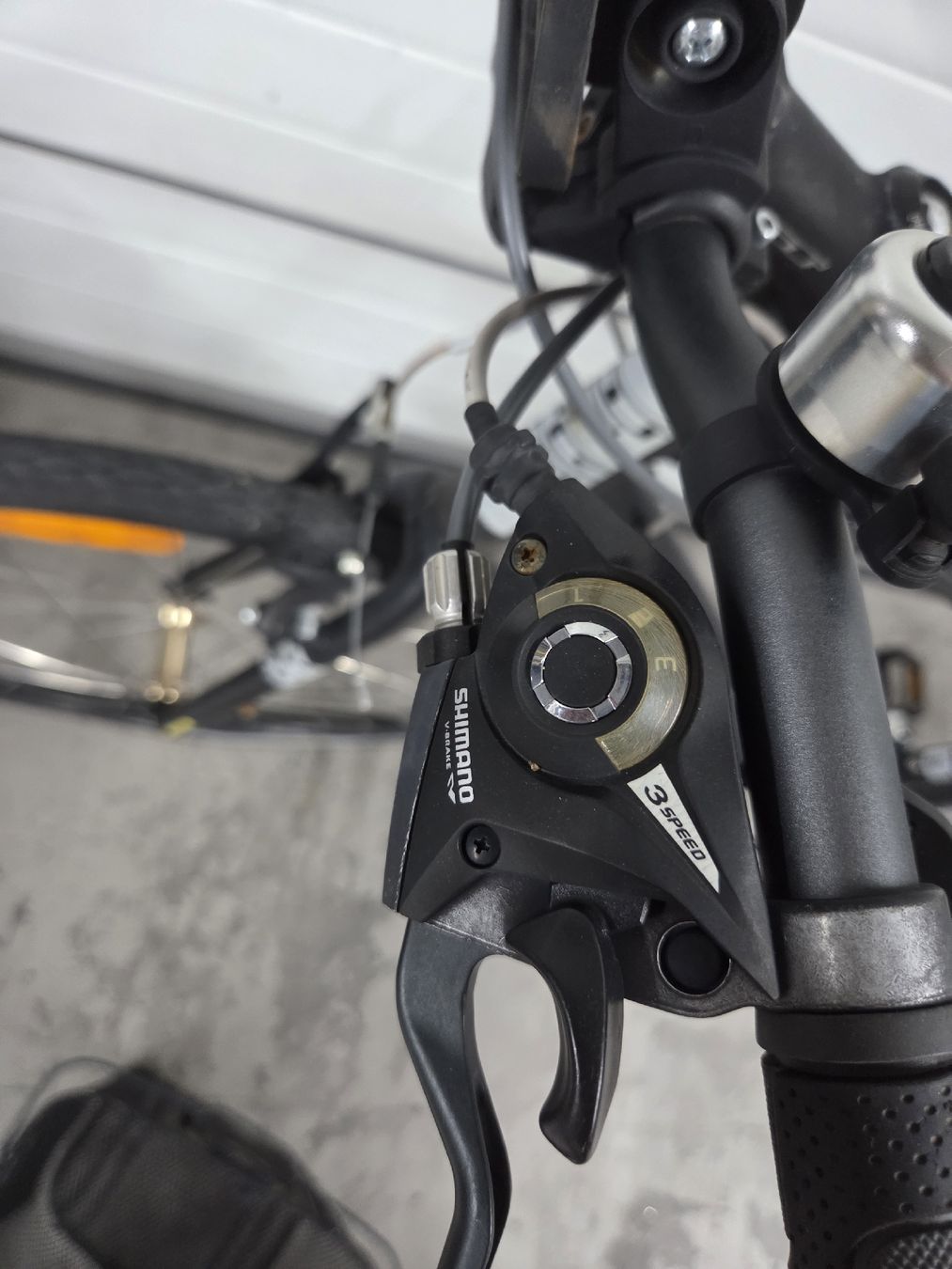 GT Biciclette: Fahrrad GT Traffic 3.0- Schwarz- Grösse S – Usato da Oberhasli venduto da General-Dealer 3