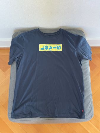 T-shirt Levi’s bleu marine logo jaune – Taille XL
