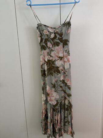 Reformation Kleid Blumenmuster Grösse M guter Zustand
