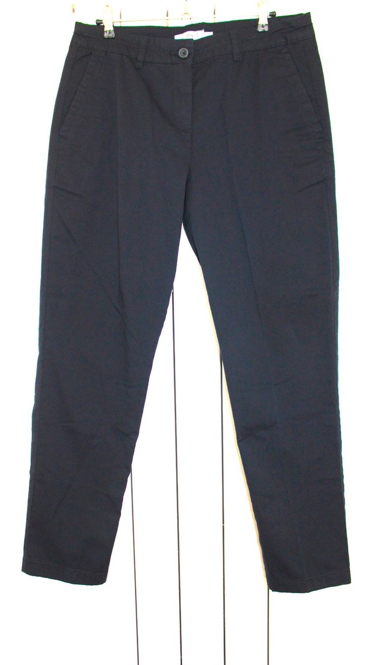 Pantaloni: Damenhose dunkelblau , eher 38/40 ? – Usato da Locarno venduto da madame-tus-sauds 2