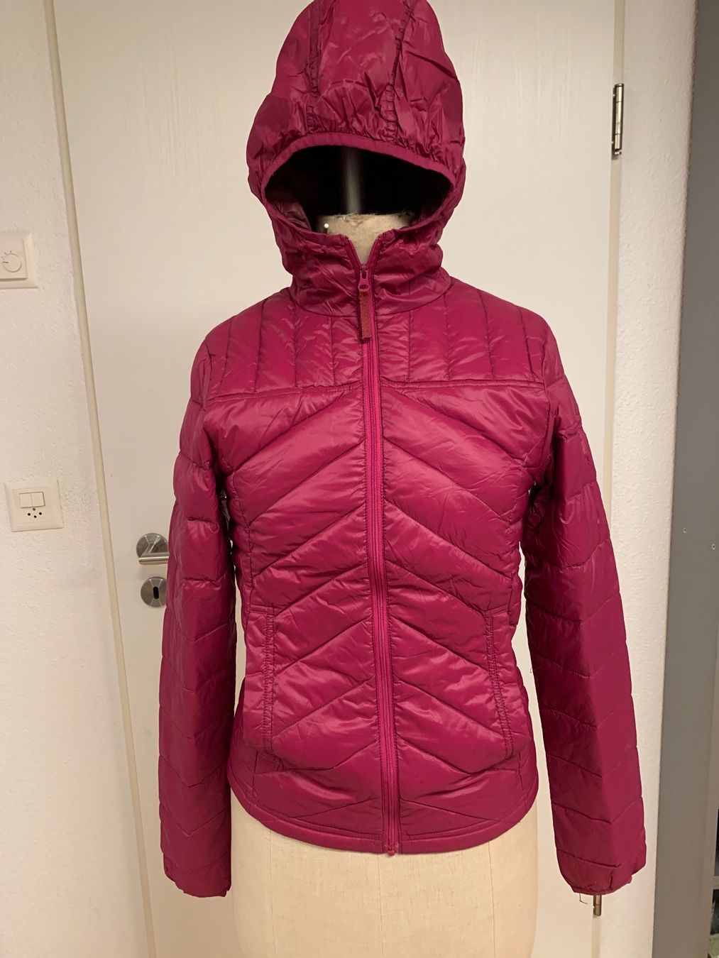 Vestes & Manteaux: Daunenjacke Gr 152 /  158 – D'occasion à Oberweningen par Jogi2 1