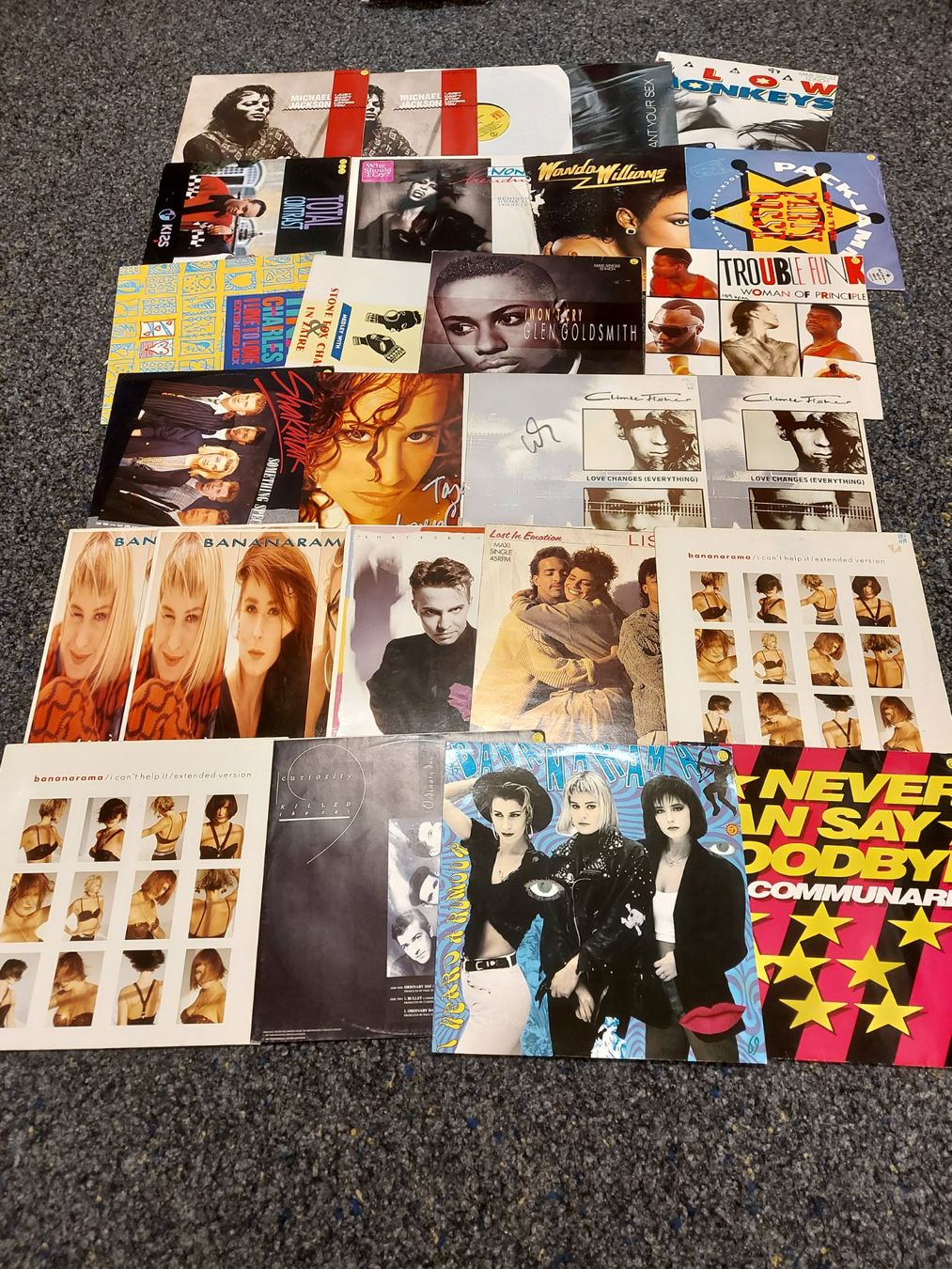 Dischi in vinile: MAXI SINGLE PAKET 1987 – Usato da Mettmenstetten venduto da 12inchgold