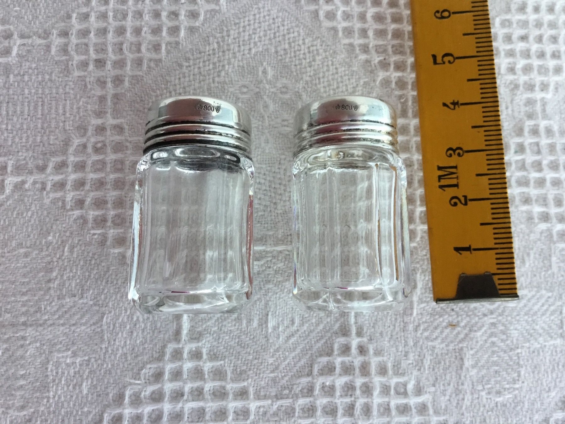 Set di tavolo e panche: Antikes Salz und Pfeffer Silber 800 – Usato da St. Gallen venduto da chamilla 4