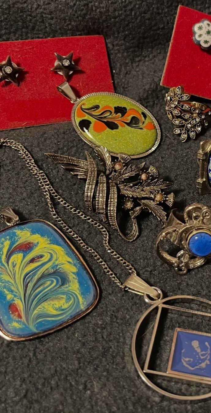 Altri gioielli: Vintage- Mode Schmuck – Usato da Wildegg venduto da Dani6 1