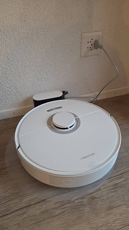 Staubsauger & Zubehör: Staubsaugroboter zu verkaufen – Gebraucht aus Lenzburg von Fabio0110