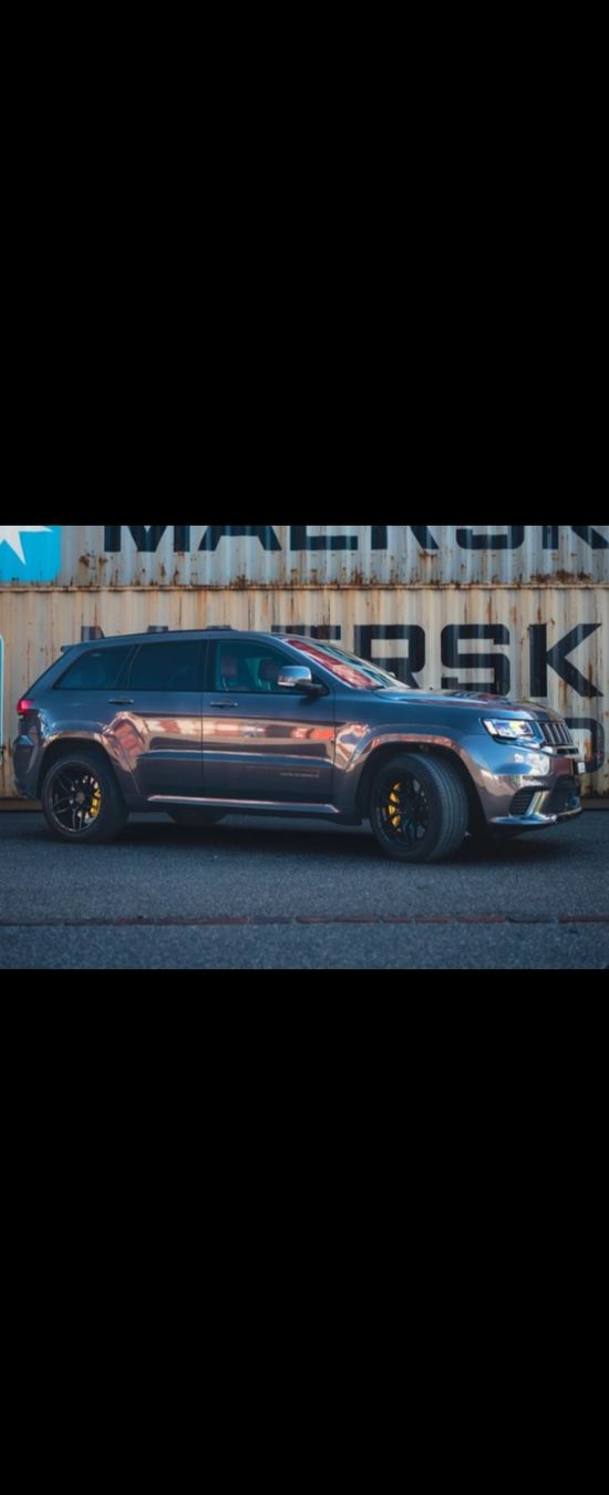 Jeep Autos: Grand Cherokee Trackhawk 6.2 V8 Hemi – Gebraucht aus Füllinsdorf von Pearl1
