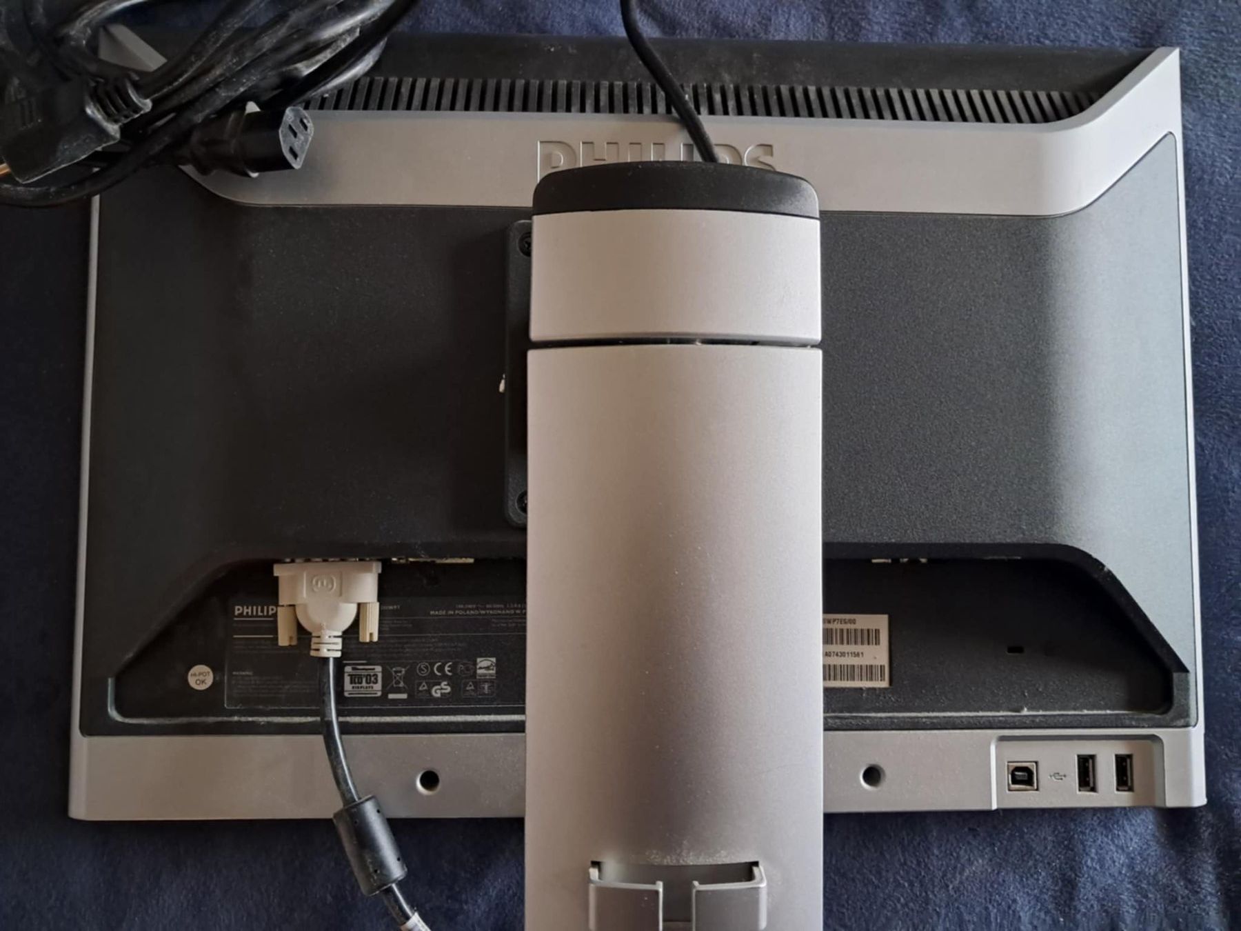 Philips Monitor: Ecran pour PC de marque Philips – Usato da PRILLY venduto da 55b_nh8l 2