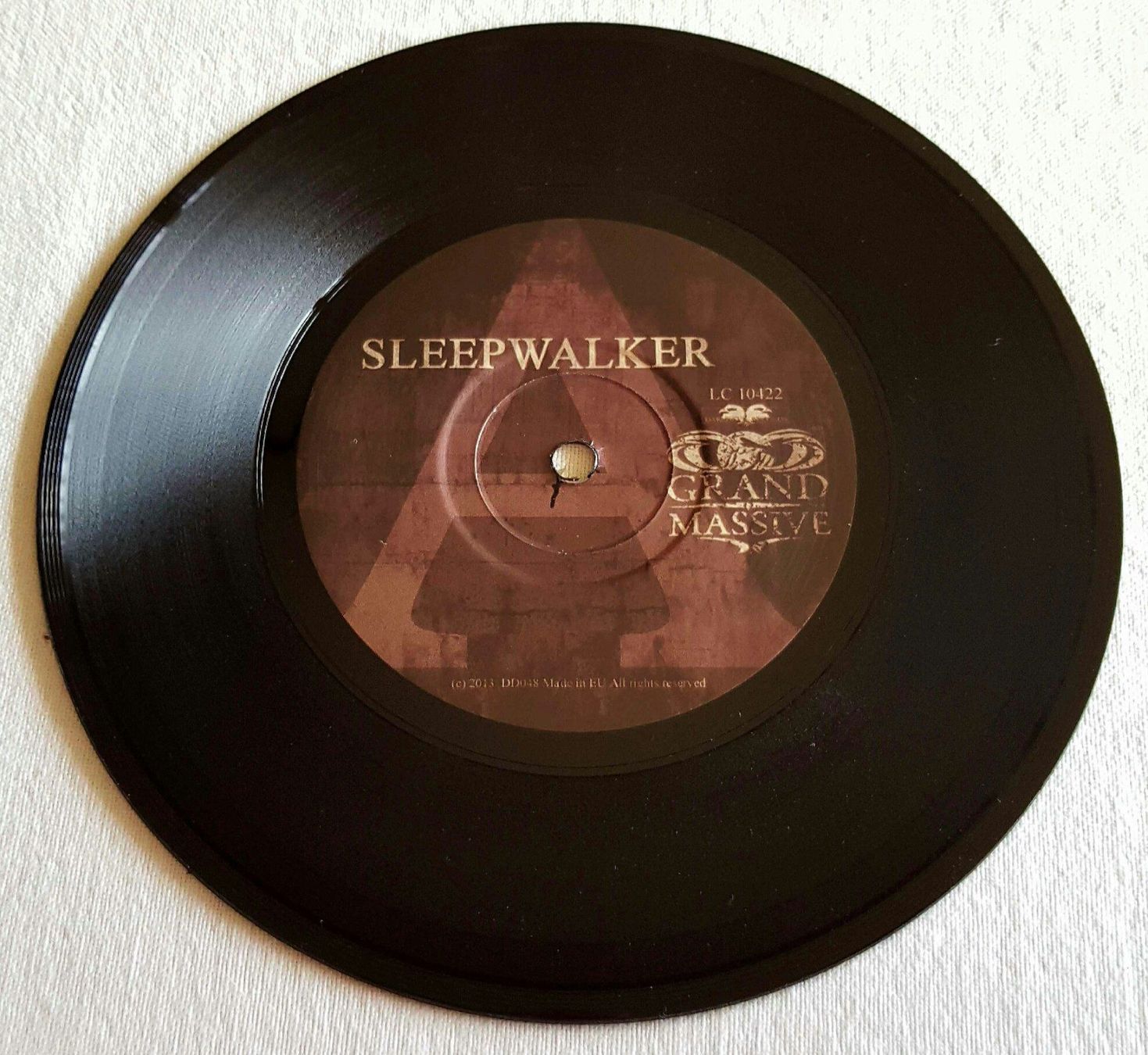 Dischi in vinile: Grand Massive – Sleepwalker / Going Into Red - 7" & CD  2013 – Nuovo (secondo la descrizione) da Uster venduto da Zardodel 3