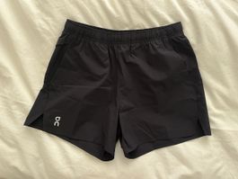 On Essentiel Shorts