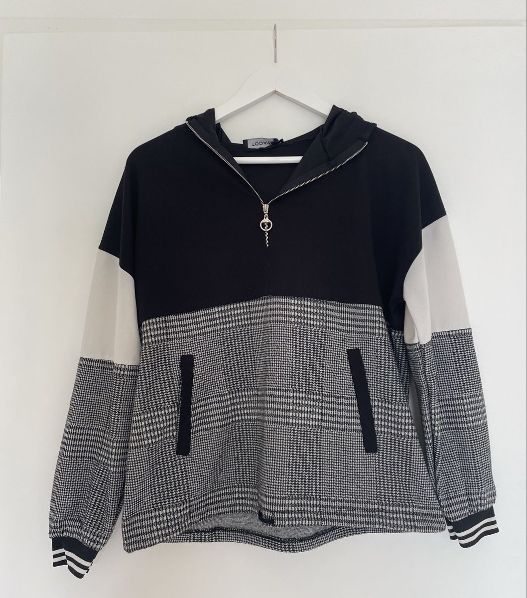 Jacken: Sweatshirt von Today – Gebraucht aus Horw von Spi8992