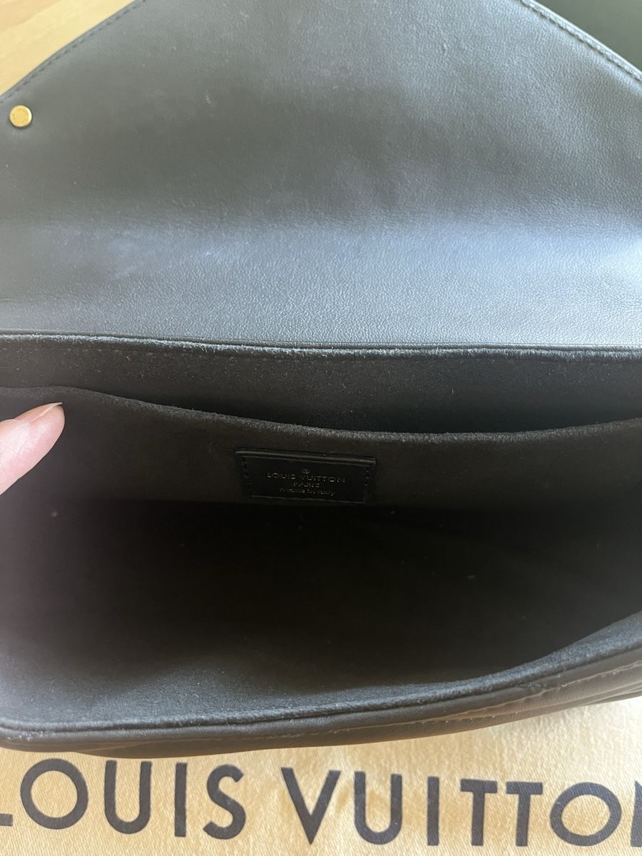 Louis Vuitton Sacs femmes: Louis Vuitton New Wave – D'occasion à Buochs par Cholena1 2