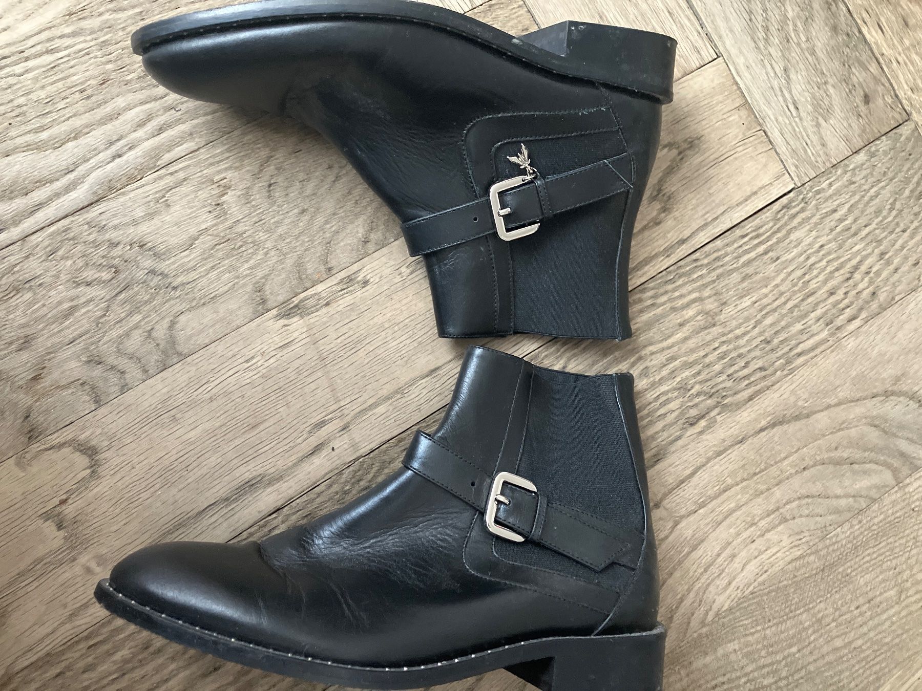 Patrizia Pepe Scarpe da donna: Patrizia Pepe Stiefelette Gr 37 – Usato da Zürich venduto da Dsire