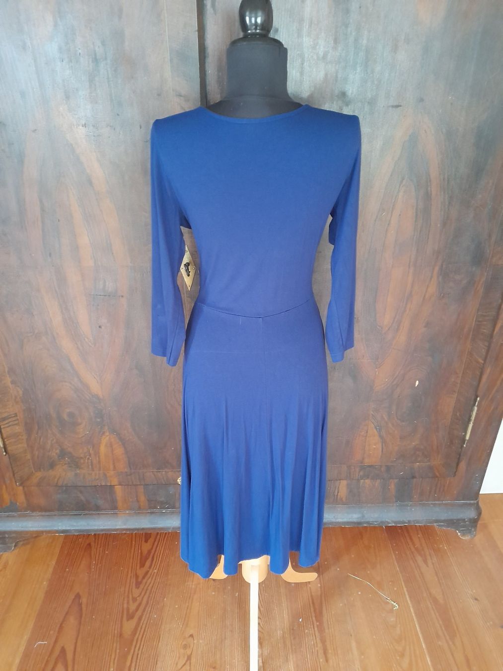 Vestiti: Viscosekleid . S . blau . – Usato da Leuggelbach venduto da schmetterlings-fee 2