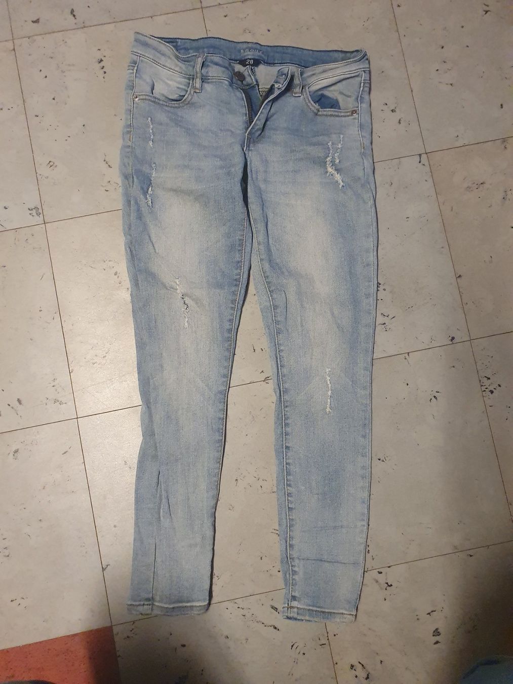 Jeans: Jeans – Usato da Moosseedorf venduto da Sonnenschein..
