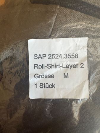 Ungebrauchtes Roll-Shirt-Layer 2, Grösse M, vom Militär