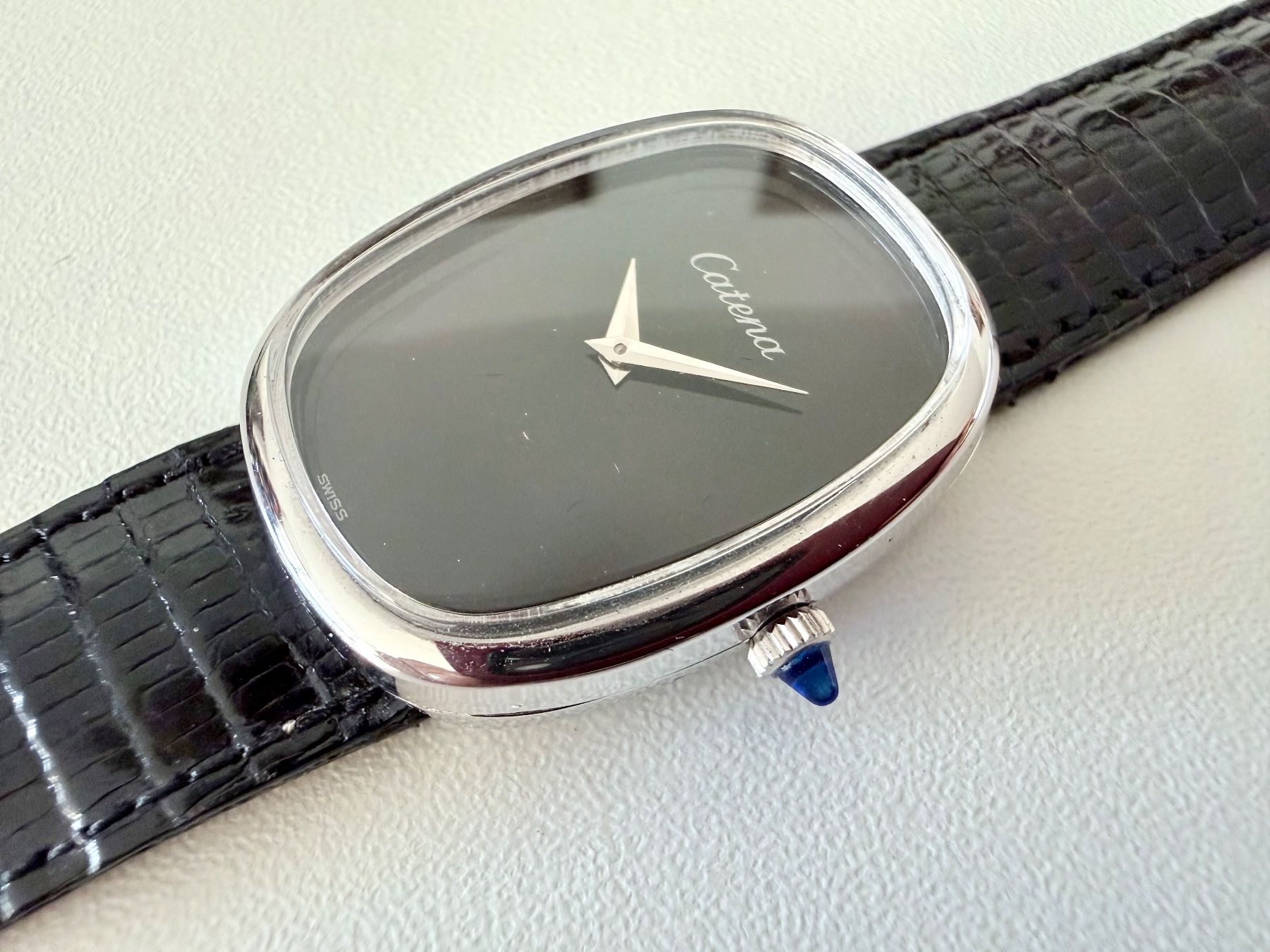 Orologi: CATENA "Ellipse" type, Plaqué or blanc, Mechanical, Swiss – Nuovo e nell'imballaggio originale da Le Mont-sur-Lausanne venduto da LycaGallery