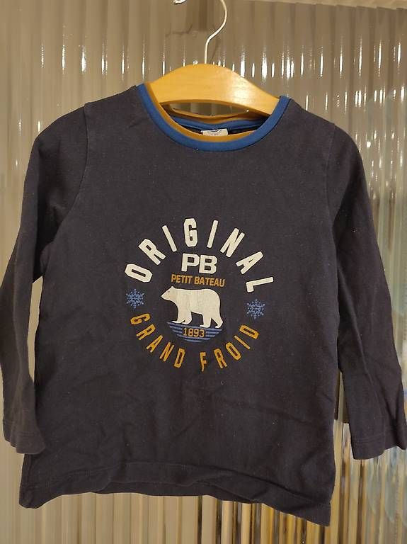 Pullover & Sweatshirts: Pull petit bateau 4 ans 104cm – Gebraucht aus Veyrier von cec_2xq6 1