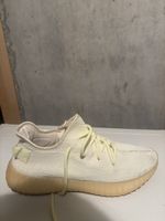 Baskets Adidas Yeezy 350 V2 Butter Taille 42 2/3