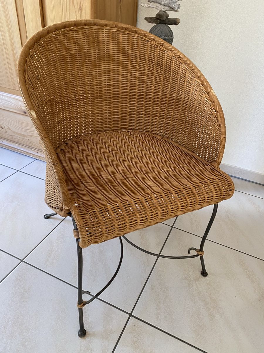 Stühle: Vintage Korbstuhl – Gebraucht aus Maur von  4