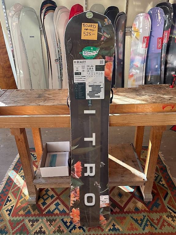 Board: NITRO BEAUTY SNOWBOARD  – Usato da Grindelwald venduto da Backdoor_Shop 1
