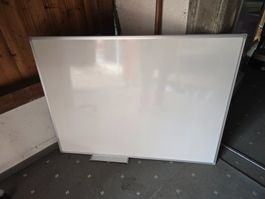 gebrauchtes Whiteboard120x90cm ab 1.-