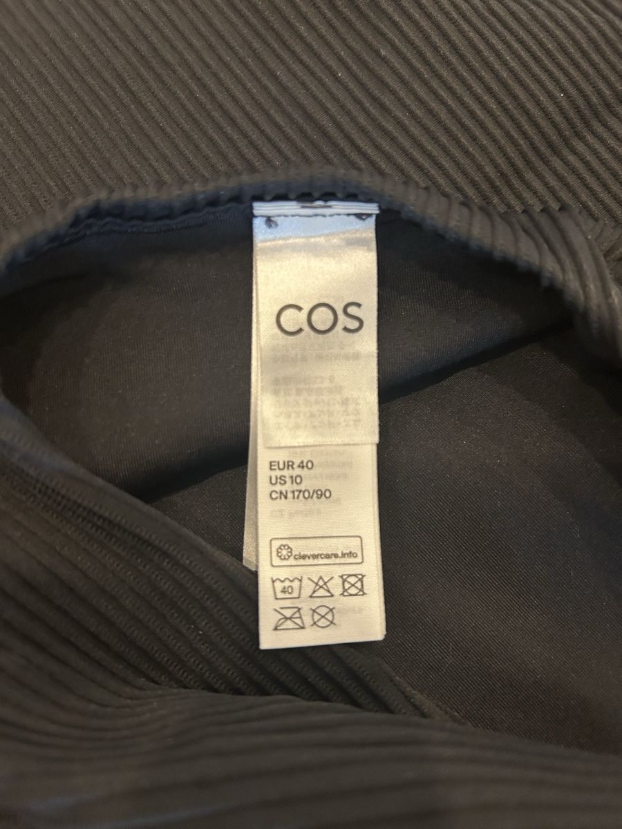 Cos Costumi da bagno & Bikini: Costume de bain noir COS, taille 40 – Usato da Signy venduto da Chloe79 2