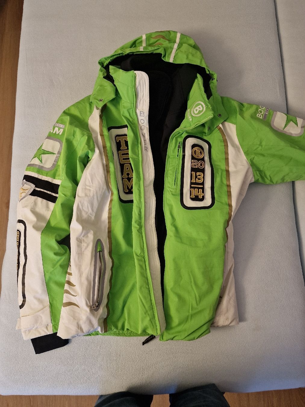 Giacche: WINTERJACKE  -  SKIJACKE – Usato da Wil SG venduto da aerofire 5