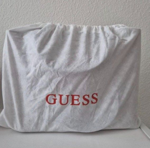 Guess Borse da donna: Guess Handtasche braun mit Logomuster – Nuovo (secondo la descrizione) da Zell ZH venduto da Eva-Jana 4